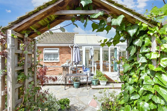 7, Chestnut Drive, Broadstairs photo 2