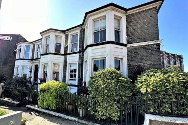 Town house for sale in St. Georges Road, Great Yarmouth