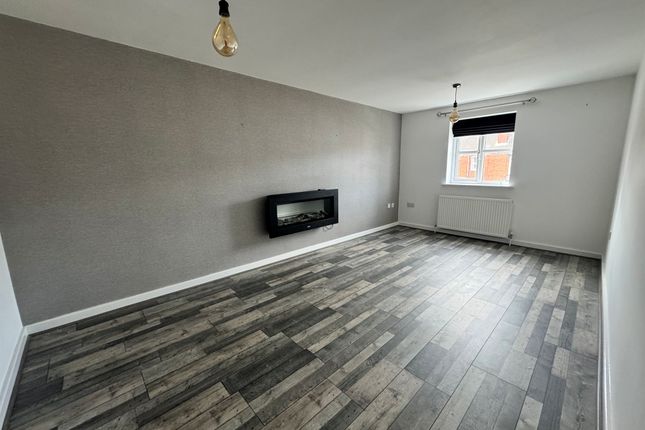 38, School Street, Castleford photo 2