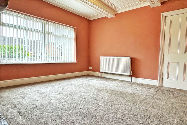 86, Victoria Street, Greater Manchester photo 4
