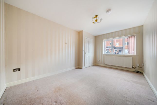 23, Oaklands Park, Powys photo 2