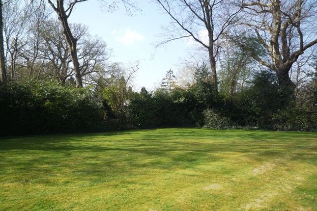 Linden Lea Westfield Park Hatch End Pinner HA5 1 Bedroom Flat To 