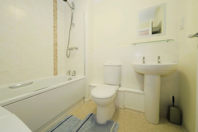 Flat for sale in Martley Road, Stourport-On-Severn