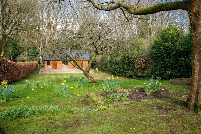 30 Hawthorn Lane, Wilmslow photo 2