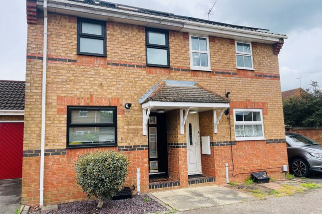Thumbnail Semi-detached house to rent in Cooks Way, Hatfield