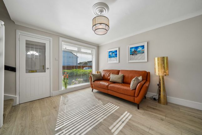 10, Inverewe Avenue, Glasgow photo 2