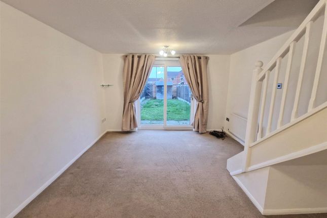 26, Cofton Court, Birmingham photo 4