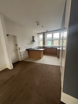23a, High Street, Buxton photo 3