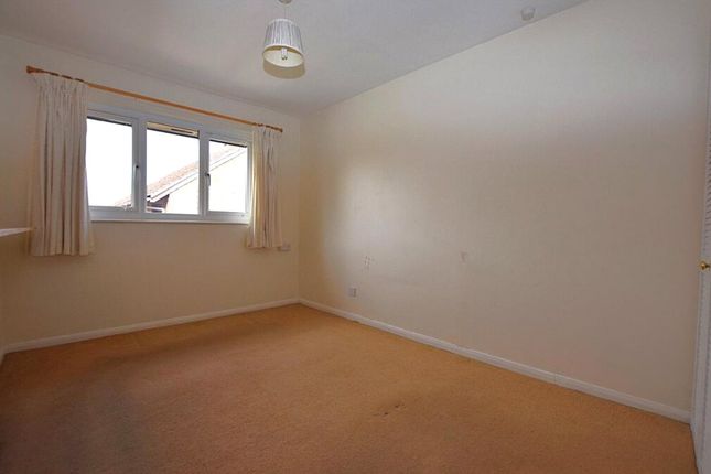 28, Adams Way, Alton photo 4