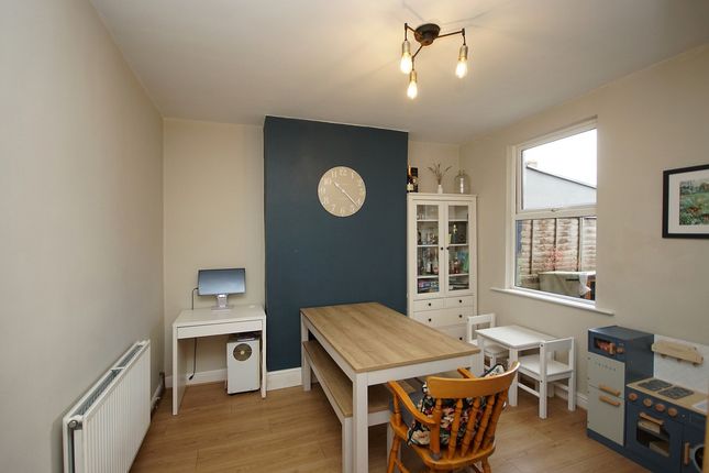 5, Berrycroft, Gloucestershire photo 4