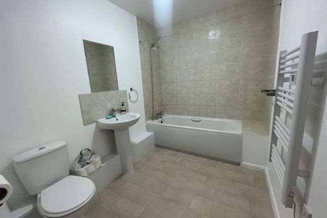 Apartment 1, Clarendon House, 39, Bridge Street, Northampton photo 2