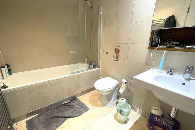 11 Elizabeth Mews, Kay Street, London photo 5