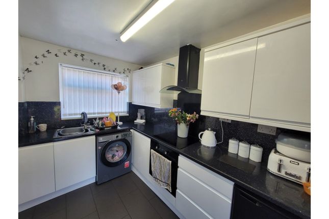 Terraced house for sale in Auckland Drive, Birmingham