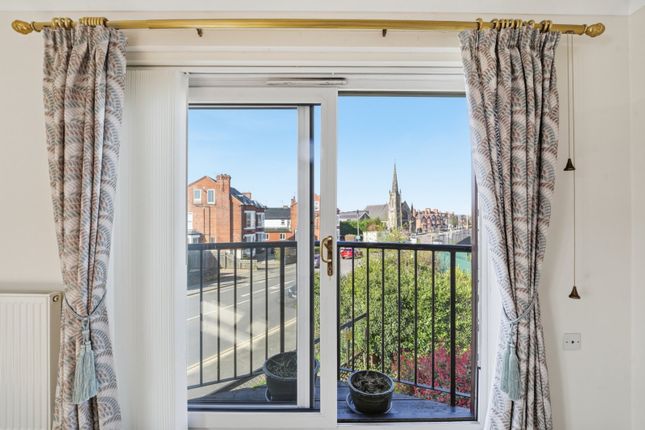 44, Marlborough Court, Nottingham photo 4
