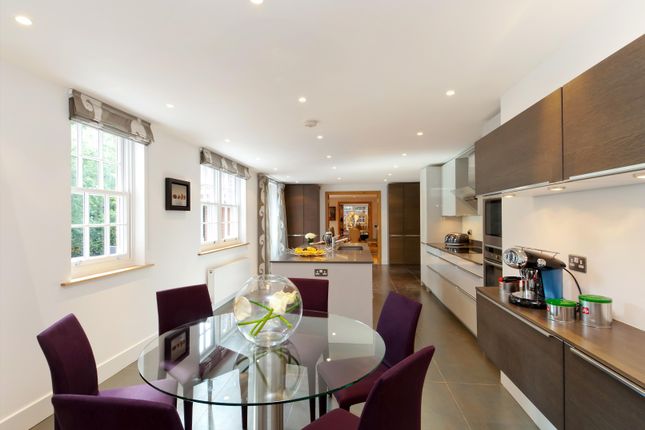 Thumbnail Detached house to rent in The Bishops Avenue, Hampstead Garden Suburb