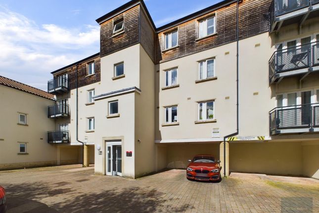 Thumbnail Flat for sale in Grist Court, Bradford-On-Avon
