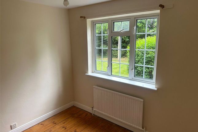 10 Buckfield Court,, Bathurst Walk, Buckinghamshire photo 5