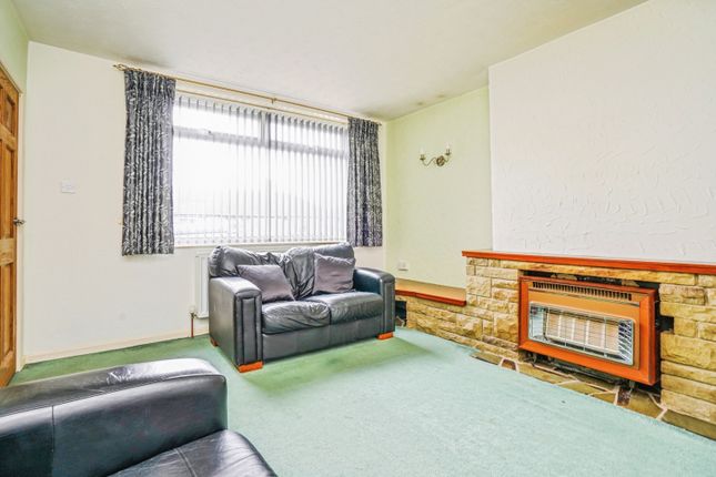 25, Vesper Way, Leeds photo 3