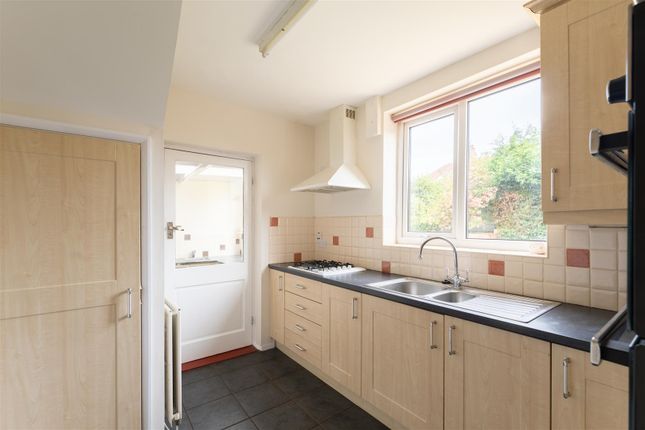 37, Briarfield Road, Newcastle Upon Tyne photo 4