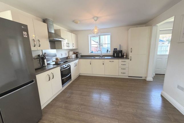 1, Wheat Field Lane, Exeter photo 4