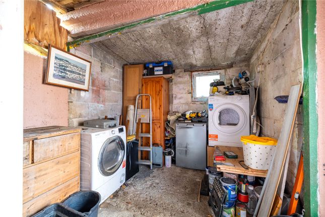 12, Tomouth Crescent, Bideford photo 4