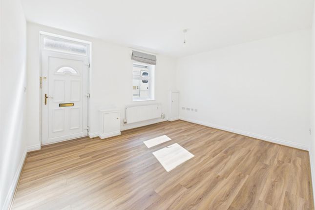 36, Nelson Street, Gloucester photo 3