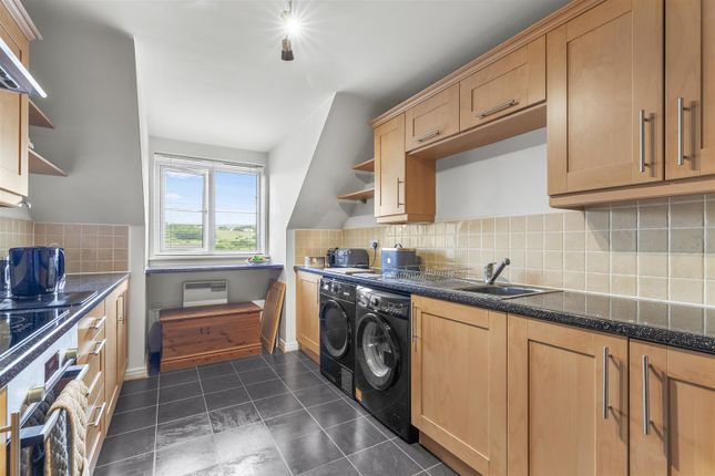 16, Byron House, Ilkley photo 3