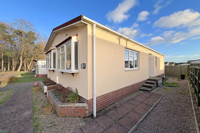 2-bed caravan on 114, St Gotthards Avenue, Ipswich, £130,000