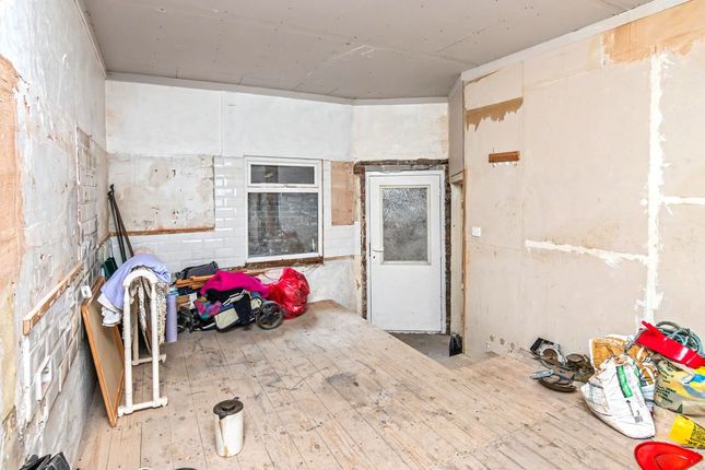 81, Lytham Road, Blackpool photo 4
