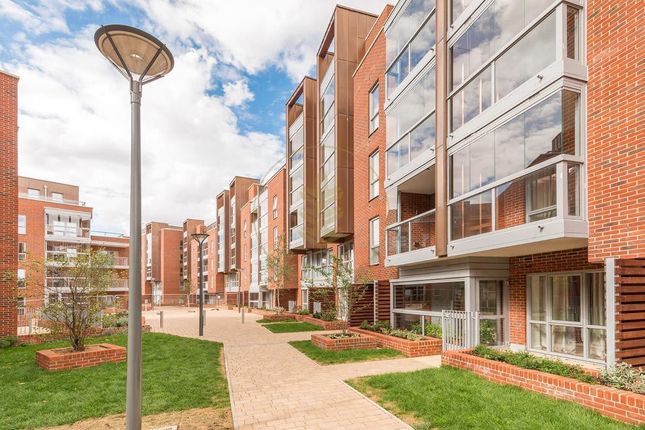 Flat for sale in Burnell Building, Gerons Way, Fellows Sqaure, Cricklewood London