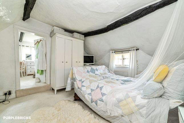 Orchard Cottage,, Beenham Hill, Reading photo 2