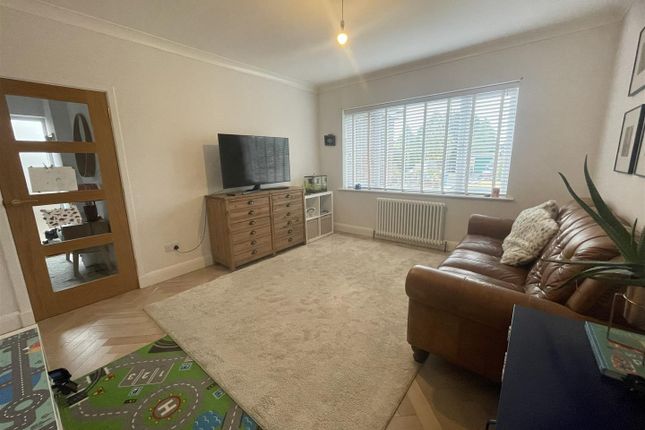 20, Denby Drive, Mansfield photo 4