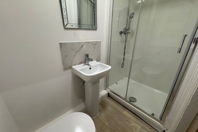 Zephyr, Sneinton Market Apartments, C31, 15 Freckingham Street, Nottinghamshire photo 4