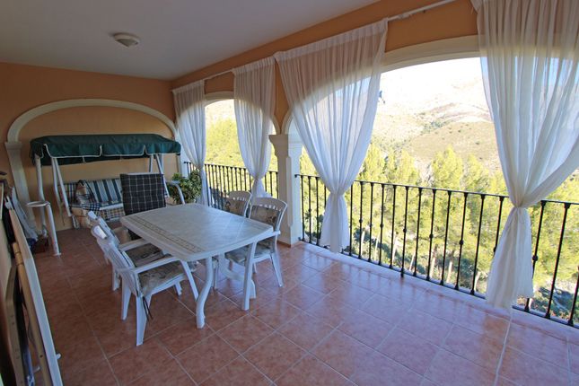 Villa for sale in Vall De Laguar, Alicante, Spain