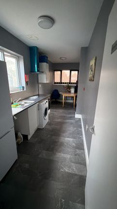 77A, Edward Street, Hinckley, Leicestershire photo 5
