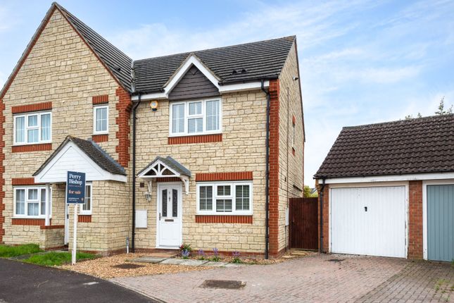 Thumbnail Semi-detached house for sale in Century Close, Faringdon, Oxfordshire