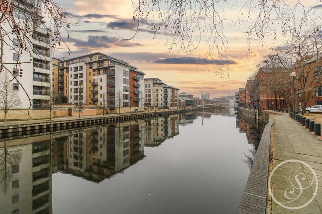 Flat for sale in The Chandlers, Leeds City Centre, Leeds