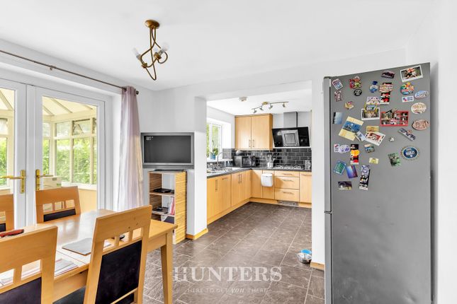 15, Tenbury Drive, Manchester photo 4