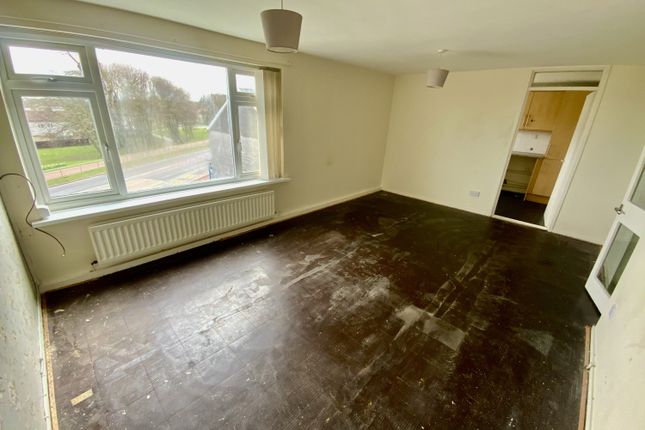 12, Westway, Peterlee photo 3
