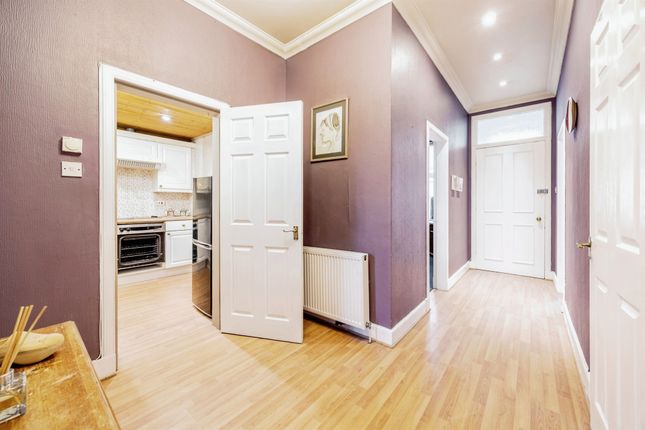 Flat for sale in Glasgow Road, Dumbarton