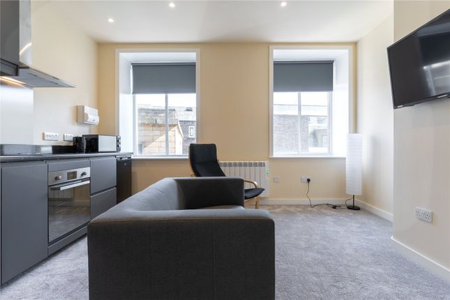 7 Chancery Lane, Huddersfield photo 4