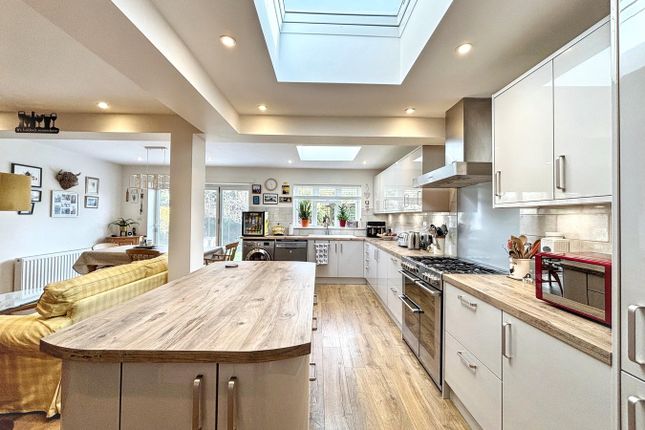 4, Holm Oak Close, Bexhill-on-Sea photo 4
