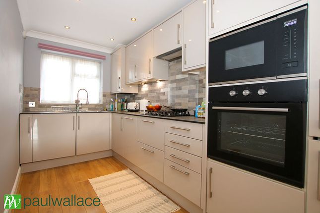 117, Bury Green Road, Waltham Cross photo 4
