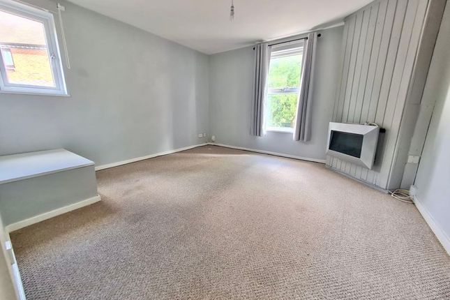 Chepstow Drive, Telford photo 2