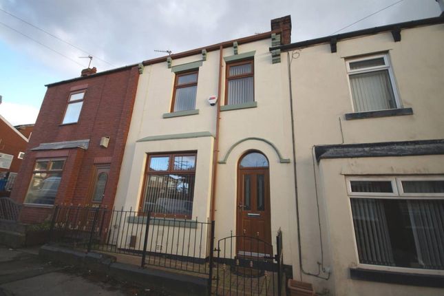 Terraced house to rent in Essex Street, Horwich, Bolton