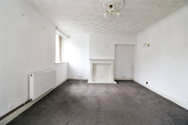 Thumbnail Semi-detached house to rent in St Johns Crescent, Bristol