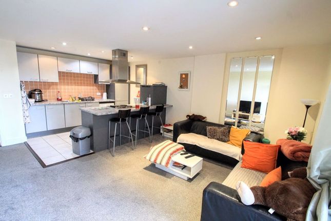 2 Bed Flat To Rent In Flatholm House Prospect Place Cardiff Bay Flatholm House Prospect Place Cardiff Bay Cf11