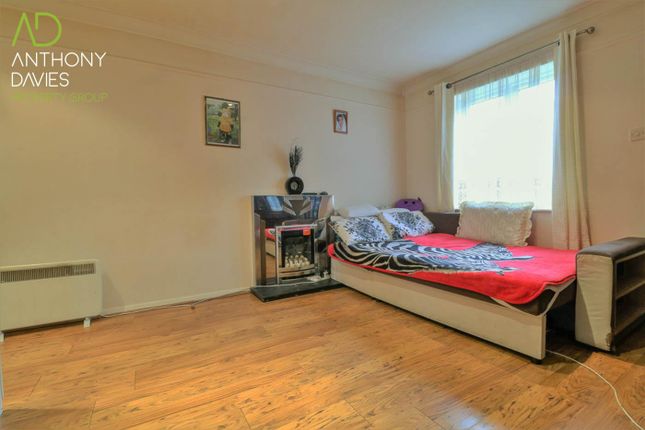 37 Amwell Court, Amwell Street, Hoddesdon photo 3