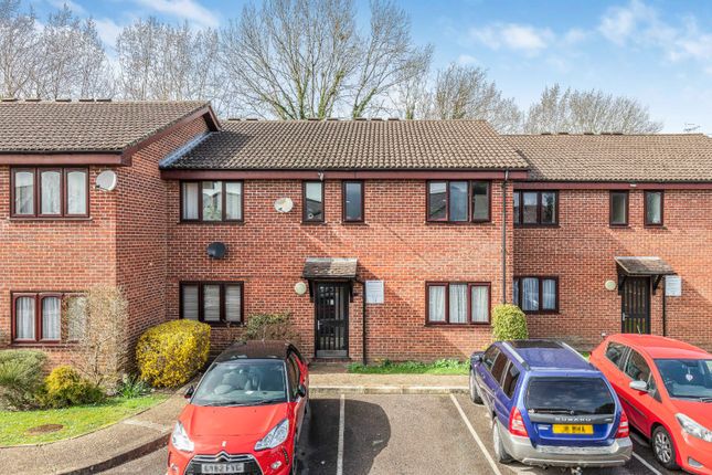 Thumbnail Flat for sale in Junction Close, Burgess Hill, West Sussex
