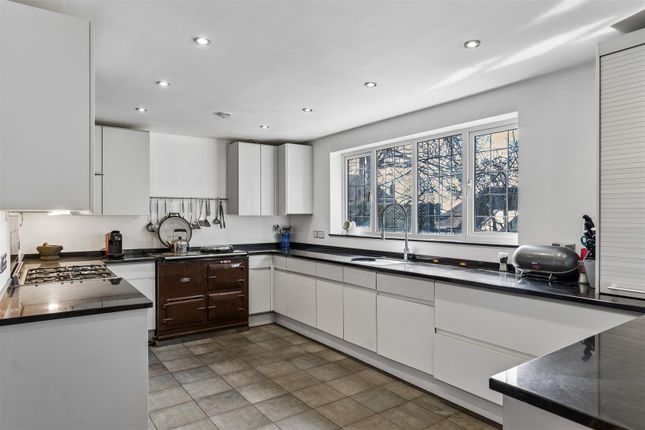 The Langtons, 14 Beech Avenue, Olney photo 4